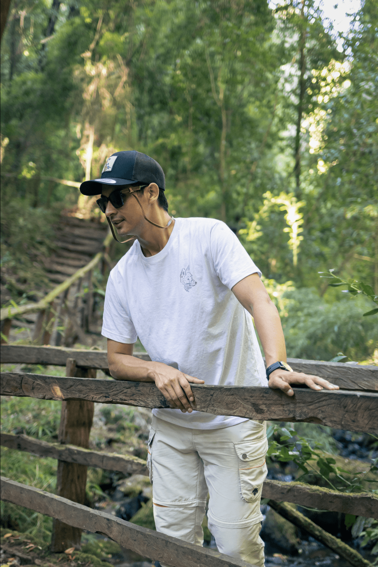 Polera Premium Unisex Blanco Zorro Chilla - Ojos Viajeros