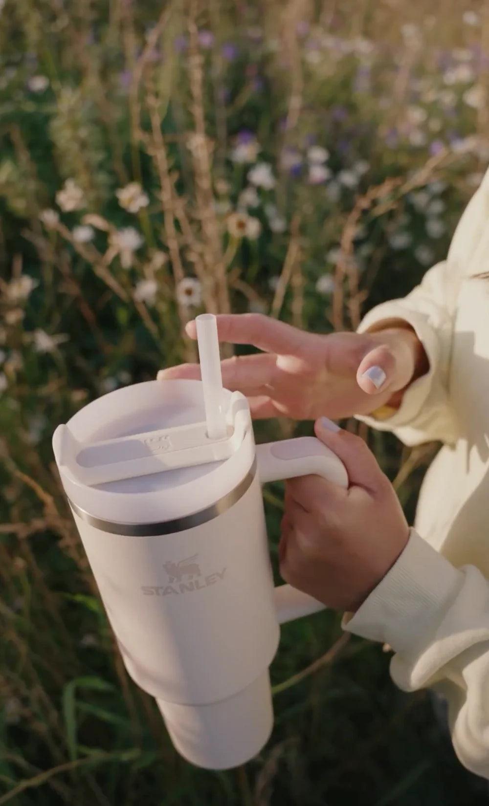 Vaso Stanley Quencher 1.18 lt - Ojos Viajeros