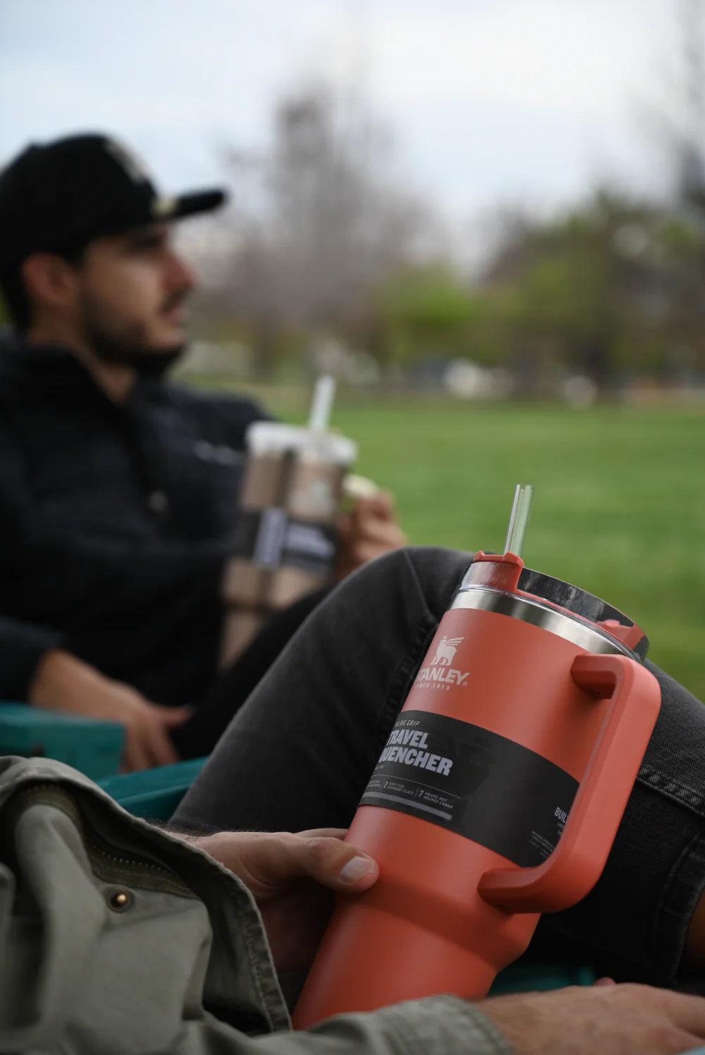 Vaso Stanley Quencher 1.18 lt - Ojos Viajeros